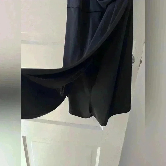 deep V-neck, soft and flowing romper from Charlotte Russe - Picture 3 of 6